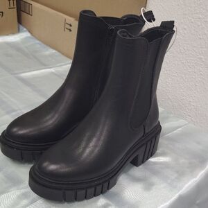 Wild Fable Black Chunky Ankle Boots